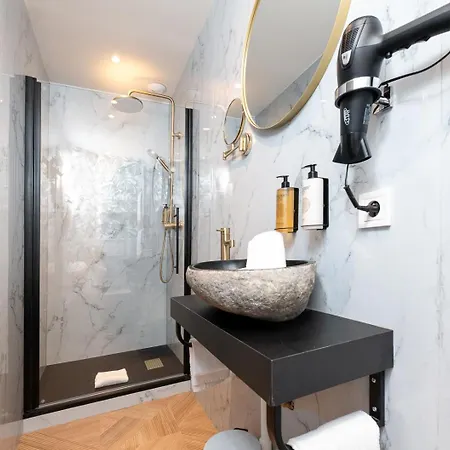 Studio Meuble La Jungle Suite Mandara Beach, Antibes Juan-Les-Pins Exterior foto