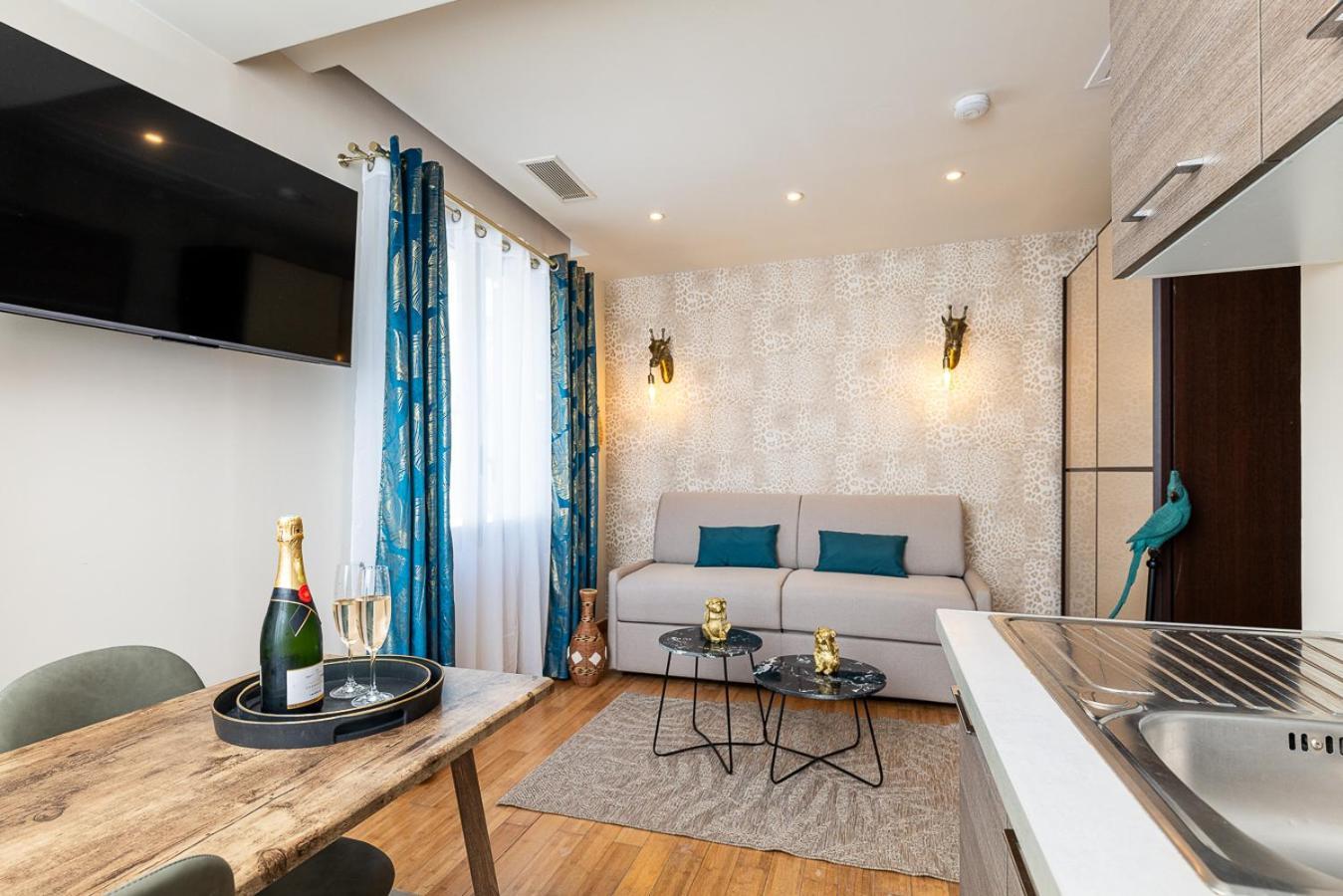 Apartment Meuble La Jungle Mandara Beach, Antibes